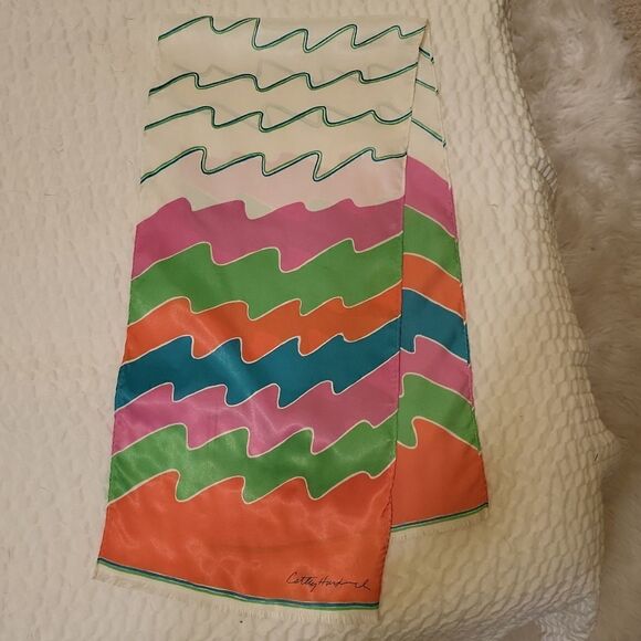 Vintage Cathy Hardwick Scarf Ivory Abstract "Mod" Design Made in Japan 9” X 40” - Picture 4 of 5